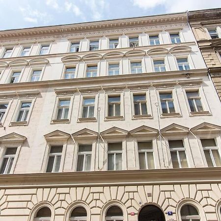 Studio In The Historic Center Apartment Prague Exterior photo